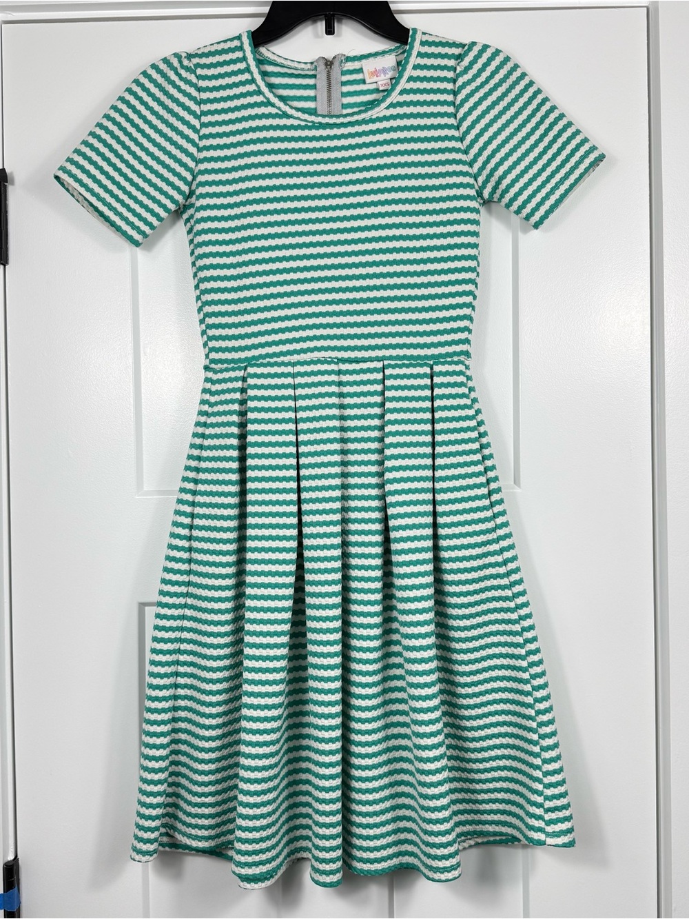 LuLaRoe Amelia Fit Flare Dress Pleated Striped Polyester Green White Women XXS